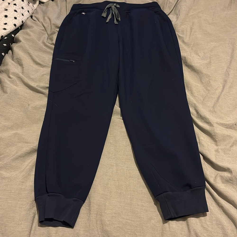Figs scrub pants
